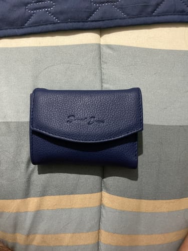 Customer photo review of Cartera Tampico • Azul Rey