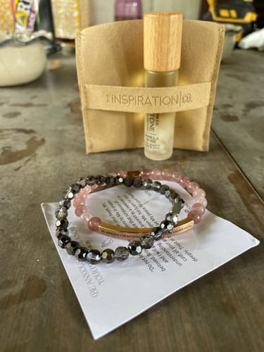 Customer photo review of OIL & STONE - PREMIUM OIL PERFUME AND COLOGNE (POS)