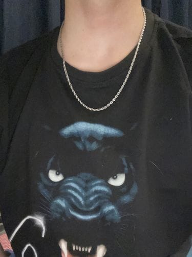 Customer photo review of Minimal Silver Rope Chain