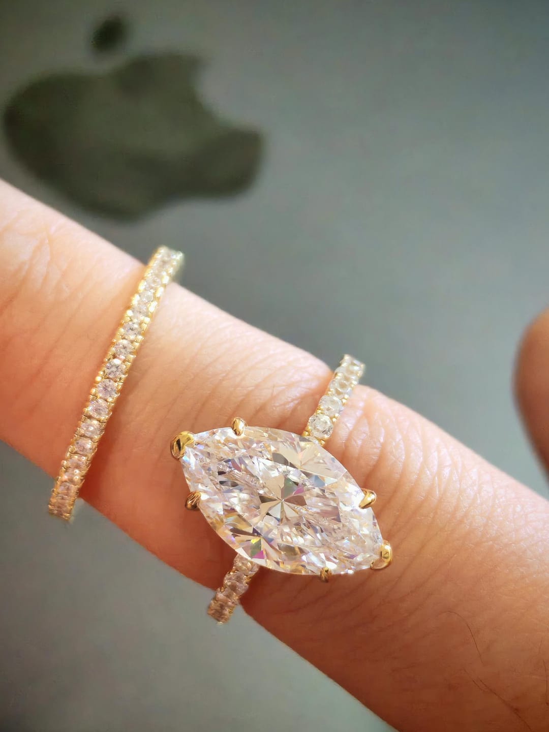 Customer photo review of S925 4.0Ct Marquise Cut Wedding Ring Set Travel Ring With Classic Wedding Band For Women