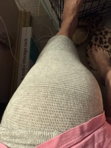 Customer photo review of Premium Bamboo Knee Sleeve (Single)