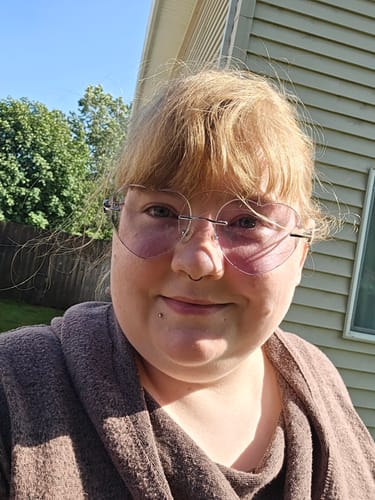 Customer photo review of Ally Eyeglasses