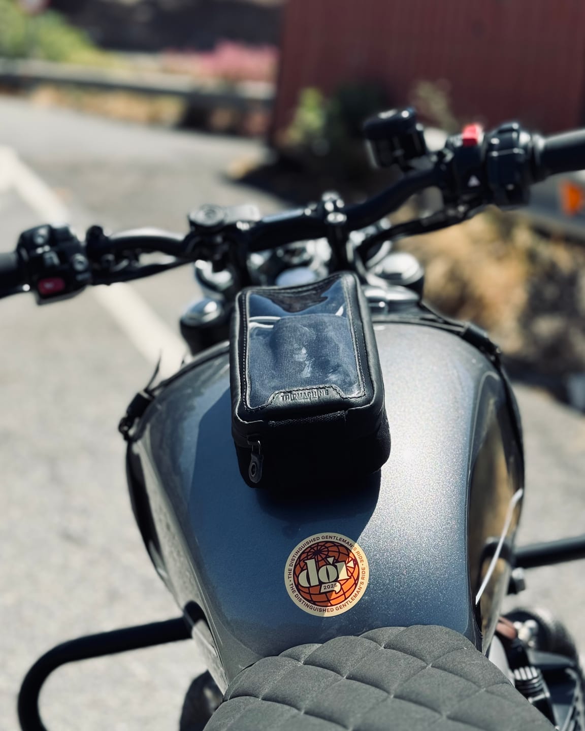 Customer photo review of navigator