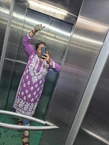 Customer photo review of Sufiyah Dusty Purple Long Modal Kurta