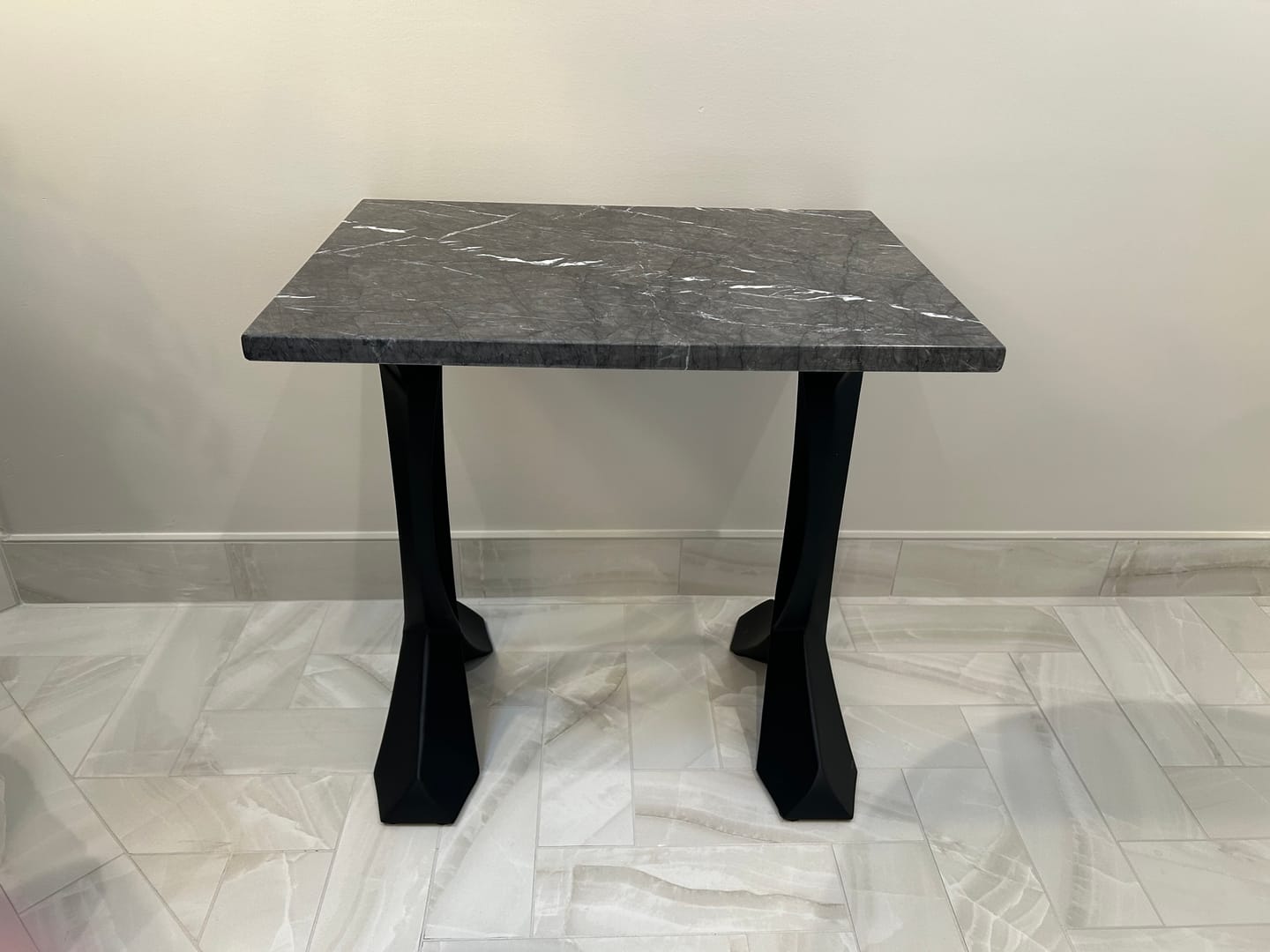 Customer photo review of End Table Legs 219 Curva 20H Mid-Century Modern Style