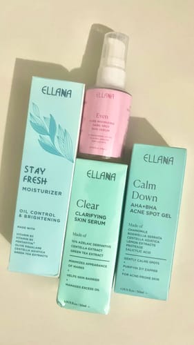 Customer photo review of Stay Fresh Moisturizer Controls Oil and Brightens