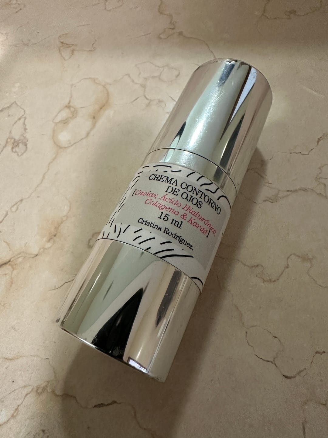 Customer photo review of Crema Contorno de Ojos