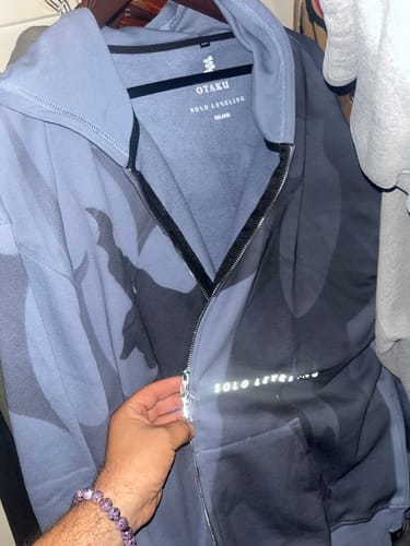 Customer photo review of Light Blue Jinwoo Silhouette Zip-Up Hoodie (Solo Leveling)