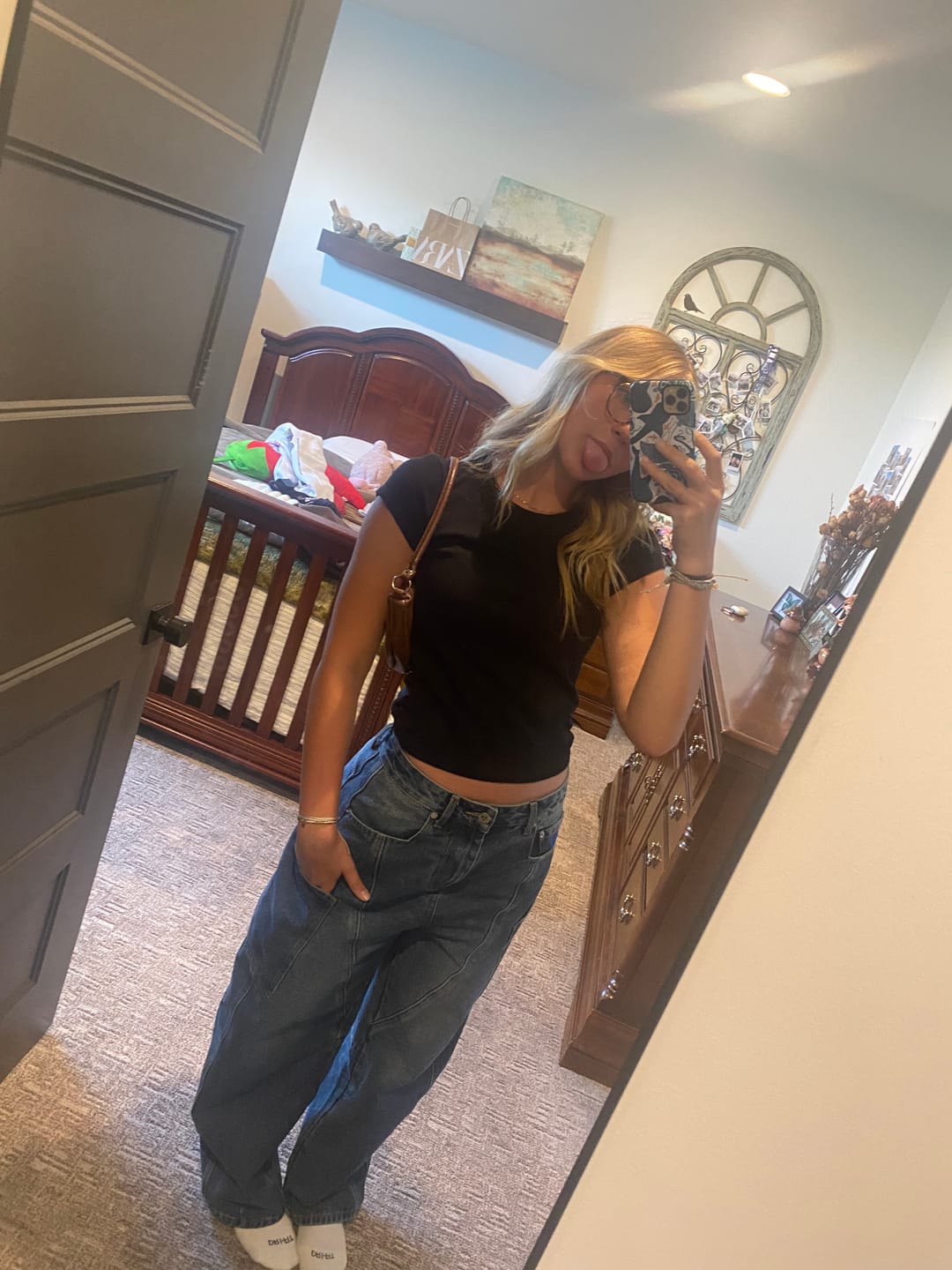 Customer photo review of Aelfric Eden  Baggy Barrel Big Pocket Jeans