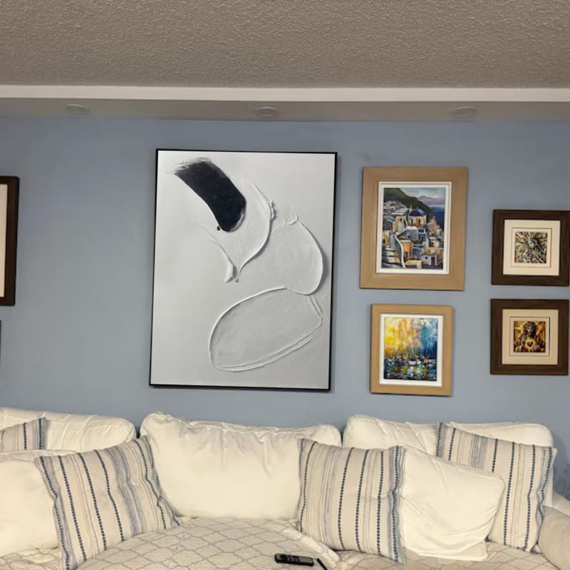 Customer photo review of White and Black Minimalist Textured Canvas #MT050