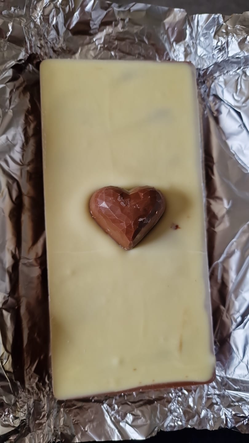Customer photo review of The Geordie Bar double chocolate and caramel filled bar 145g