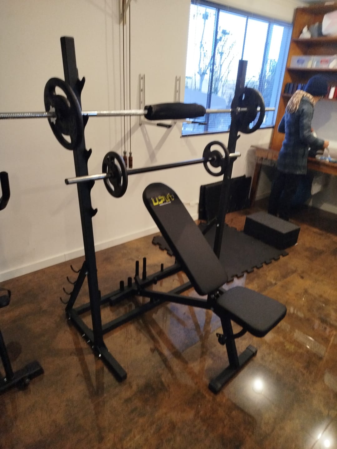 Customer photo review of Banco de musculação 6x1 posições
