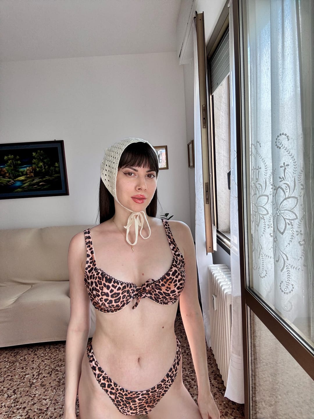 Customer photo review of Seamolly Leopard Picot Trim Bowknot Decor Underwire High Leg Bikini Set