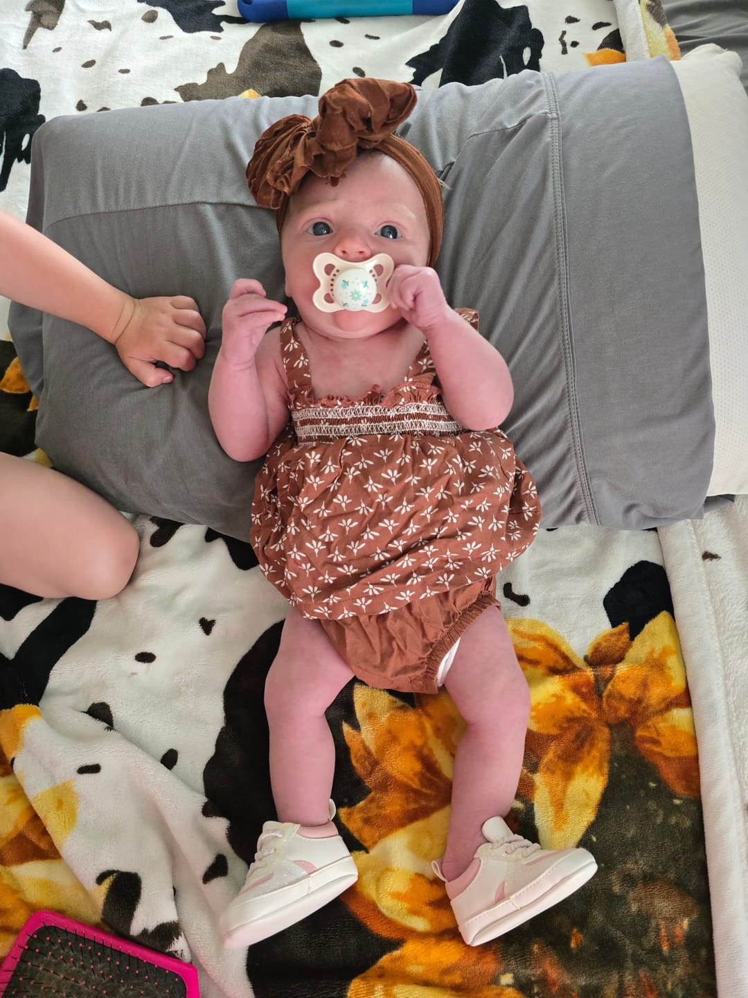 Customer photo review of Ruffled Headband- Chestnut