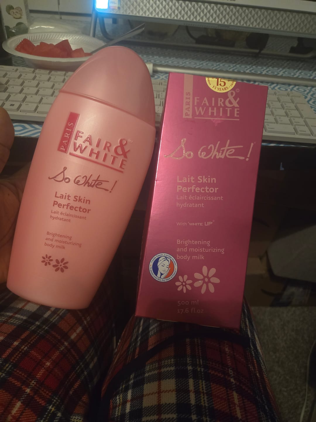Customer photo review of FAIR & WHITE So White, Skin Brightening Lotion - 500 ml / 17.6 Fl oz - Daily Moisturizing Body Lotion