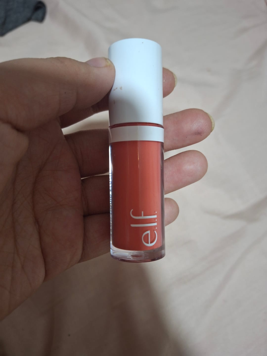 Customer photo review of Camo Liquid Blush