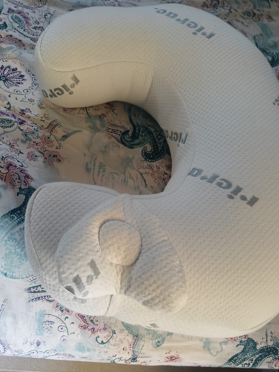 Customer photo review of Breastfeeding Waist Cushion - Redono