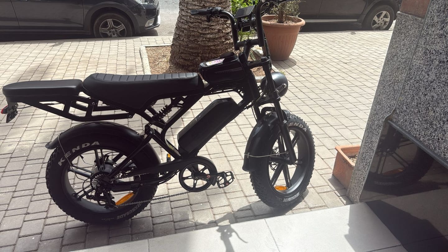 Customer photo review of S8 Vintage Vélo électrique de route 500W, Ebike 48V 15Ah avec batterie au lithium amovible, autonomie de 50 km, pneu large tout-terrain de 20 pouces.