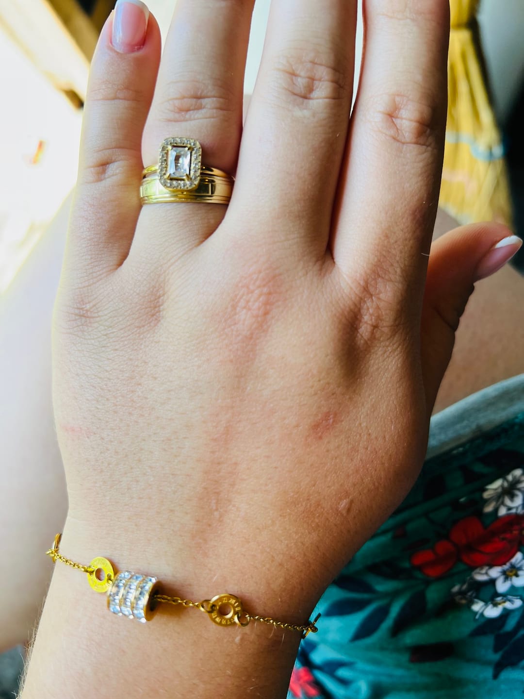 Customer photo review of Inel Elegance - Auriu