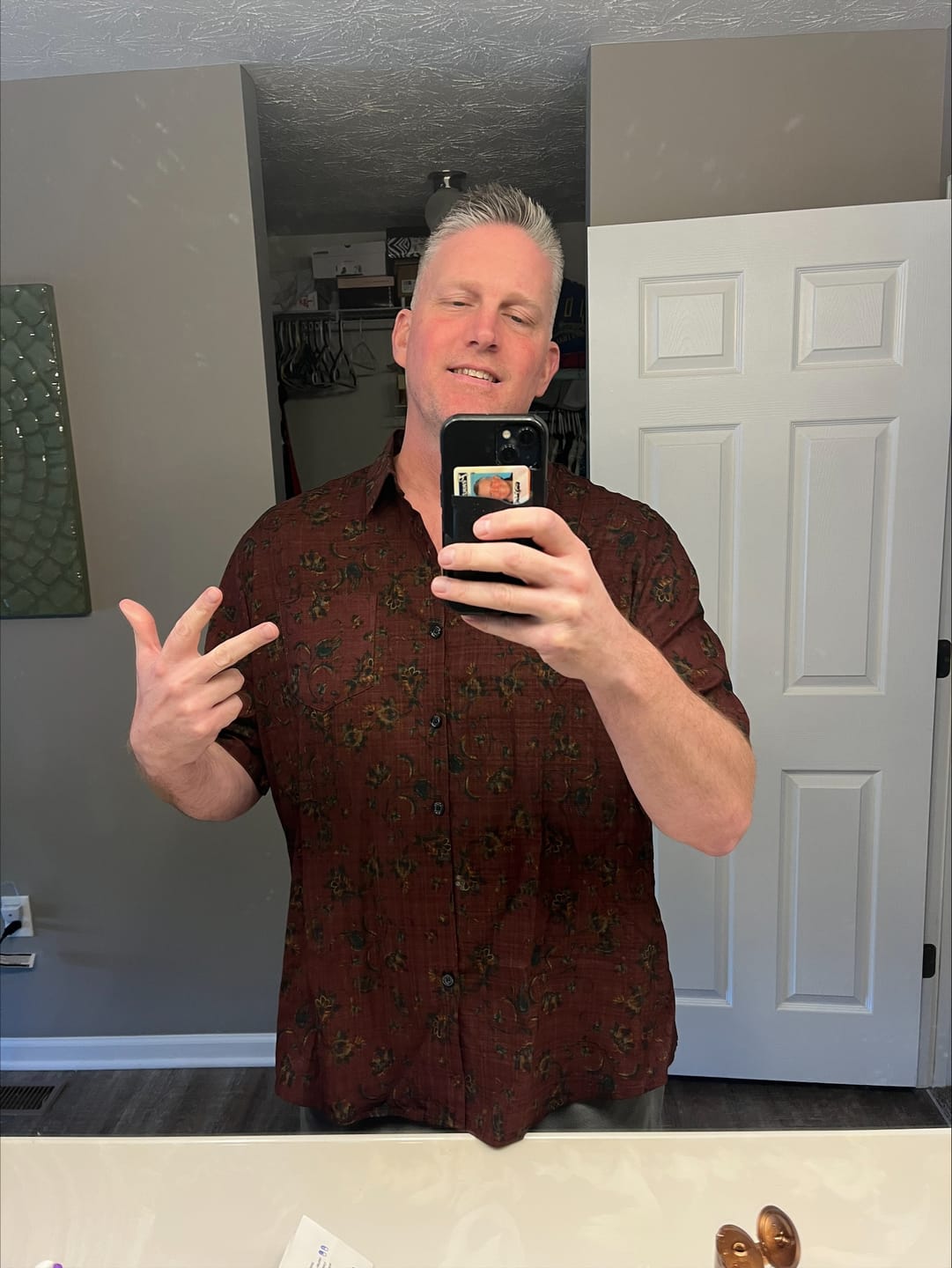 Customer photo review of Men's Boho Retro Floral Print Summer Shirt