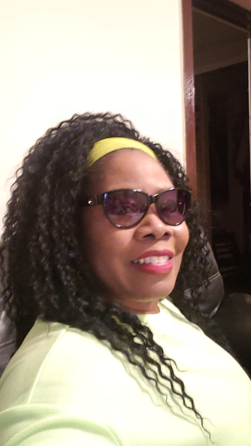 Customer photo review of Freetress Equal Drawstring Fullcap Half Wig MILAN GIRL