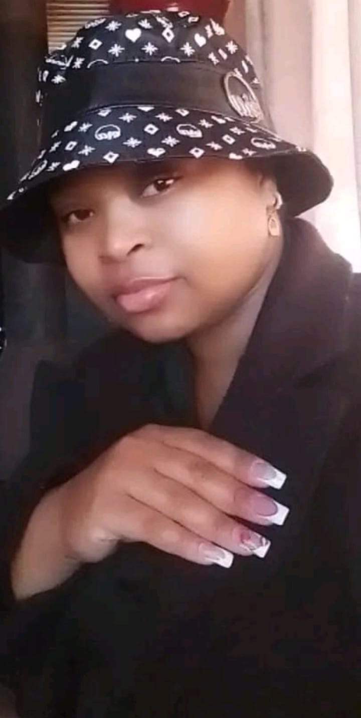 Customer photo review of Billy Bucket Hat