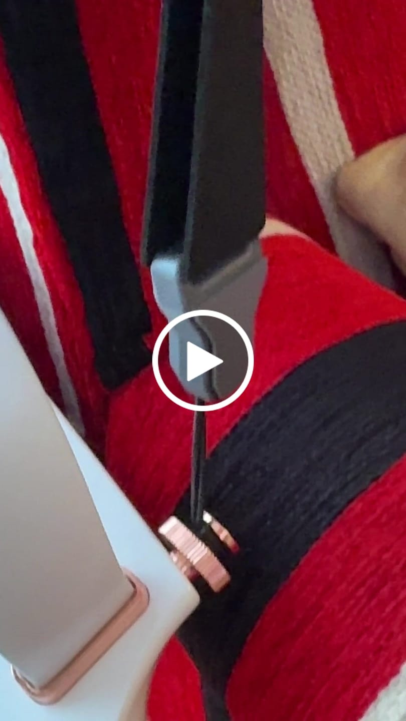 Customer video review of MS1 Guitar Strap