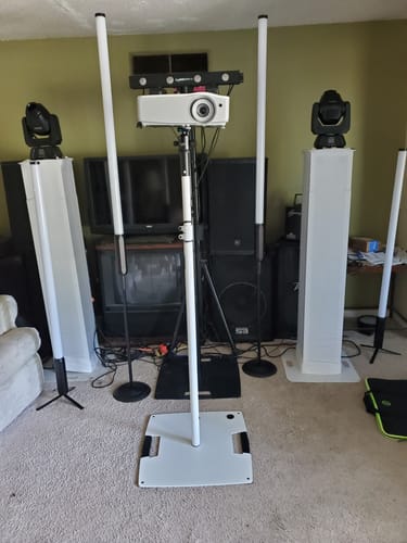 Customer photo review of Gravity GLS431W Lighting Stand with Square Steel Base and Excentric Mounting Option
