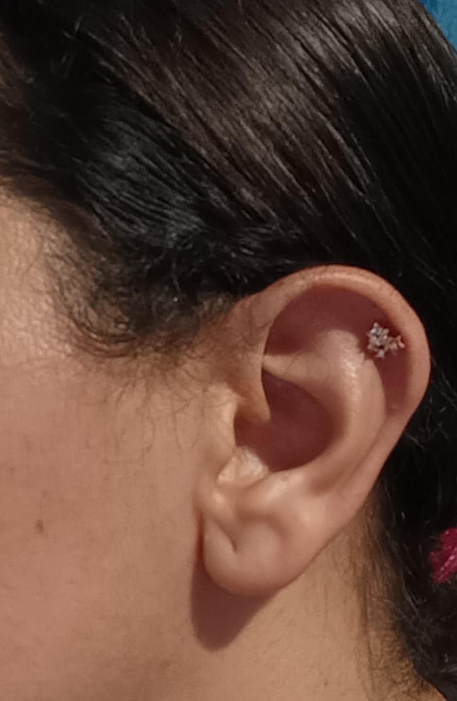 Customer photo review of Piercing Estrellas Rosca Plana