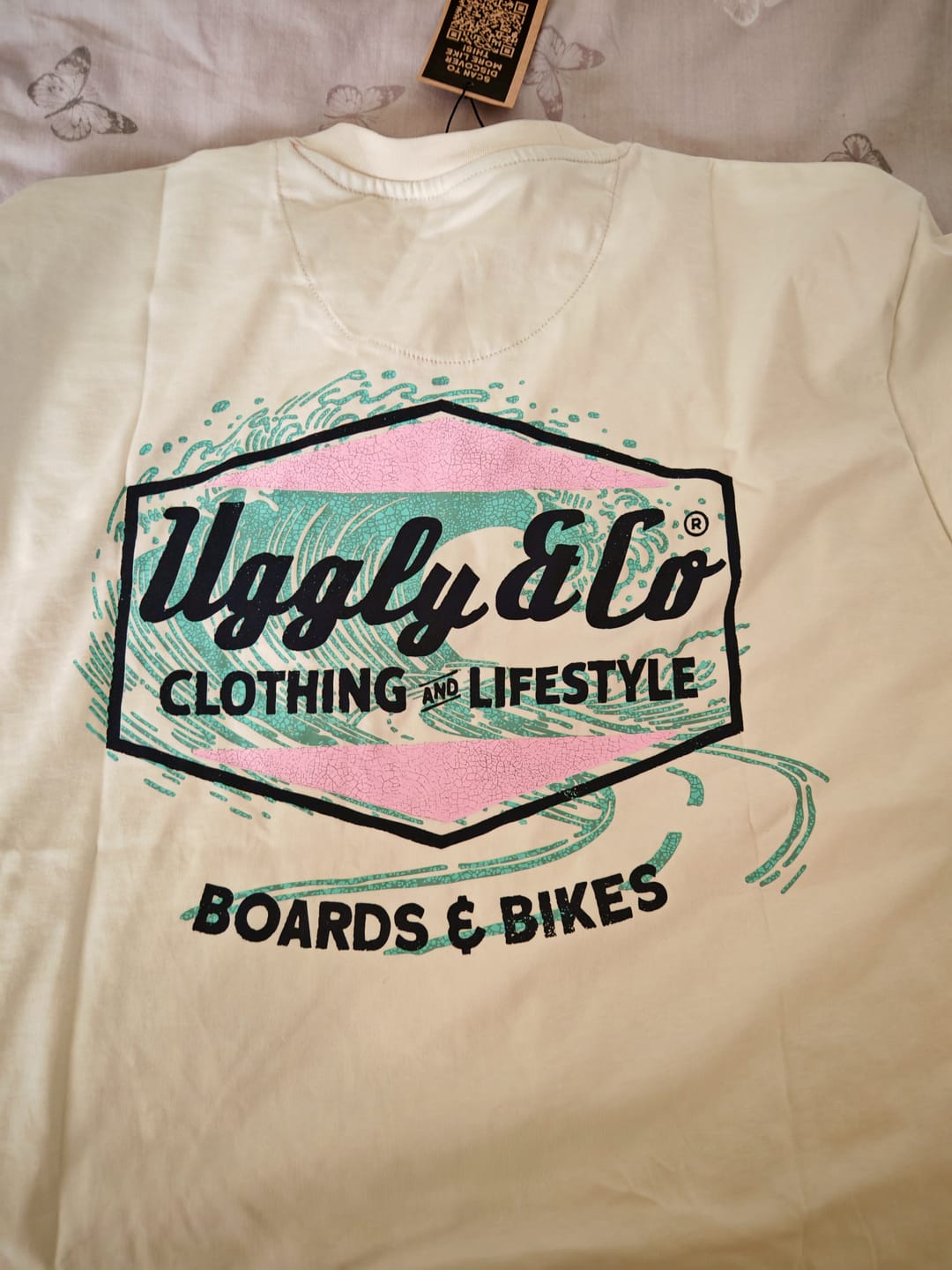 Customer photo review of Soft-White Surf Diamond Tee