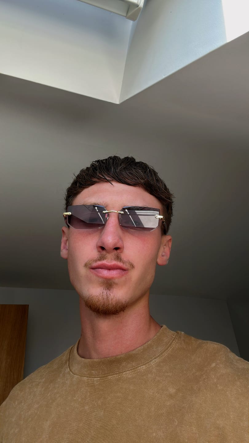 Customer photo review of Optimus