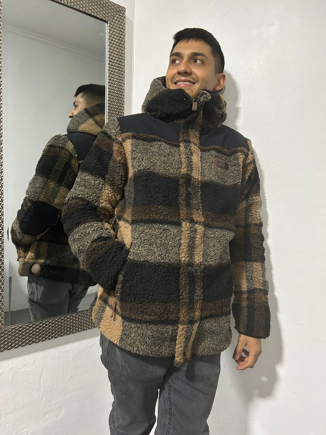 Customer photo review of Chaqueta Reversible Chipodos Print Hombre
