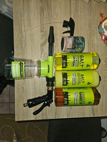 Customer photo review of The Essentials Holiday 4WD Care Package