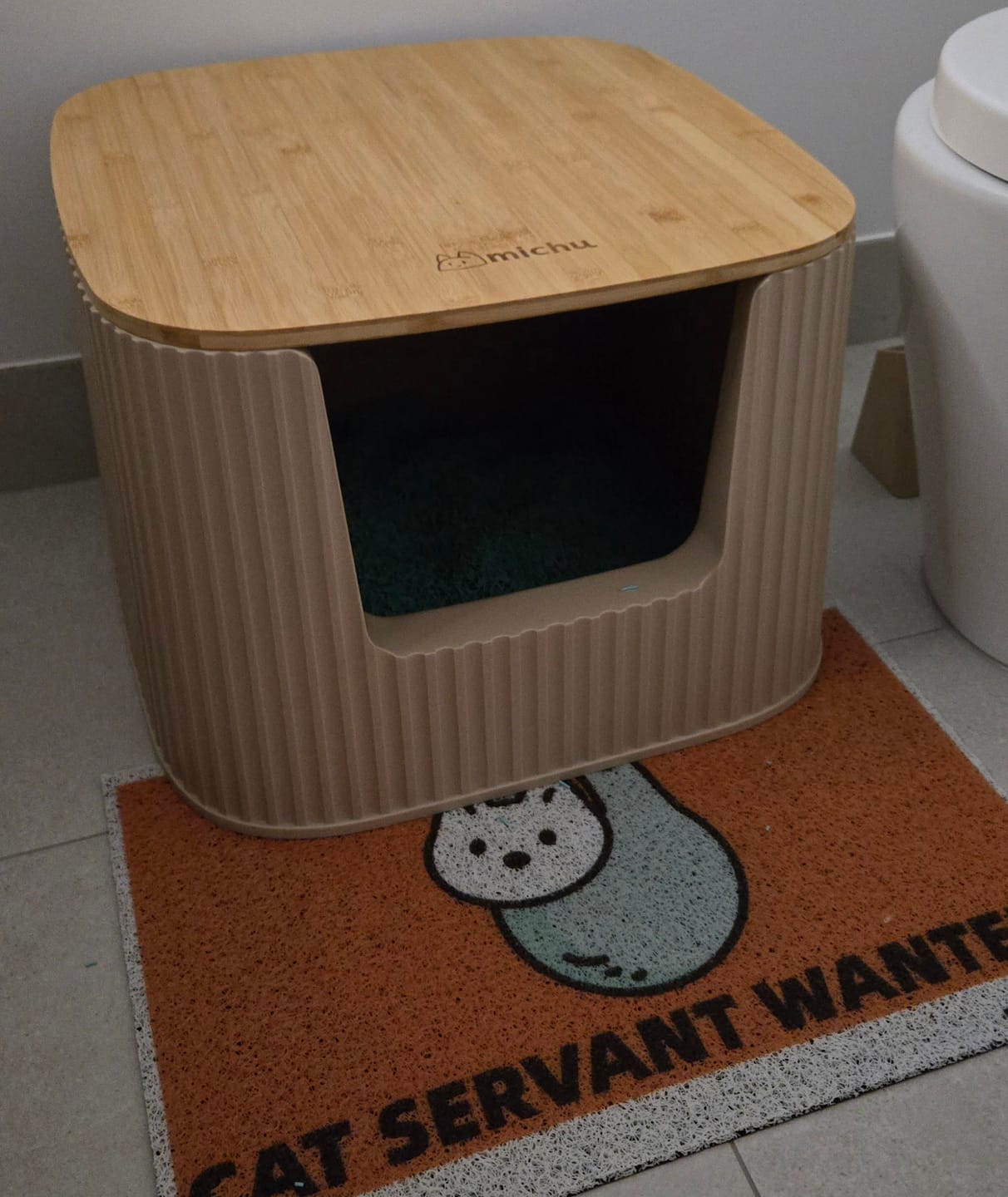Customer photo review of Michu XXL BoBa Deluxe Cat Litter Box - Spacious Design