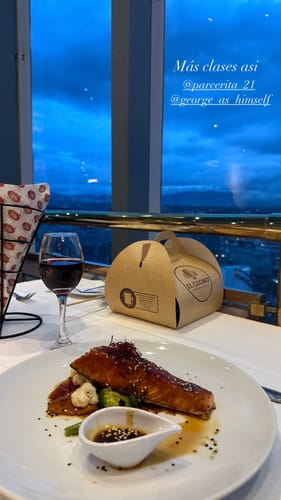 Customer photo review of Menú Golden