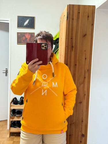 Customer photo review of Moin Simple Seil (Stick) · Unisex Bio Schalkragen Hoodie