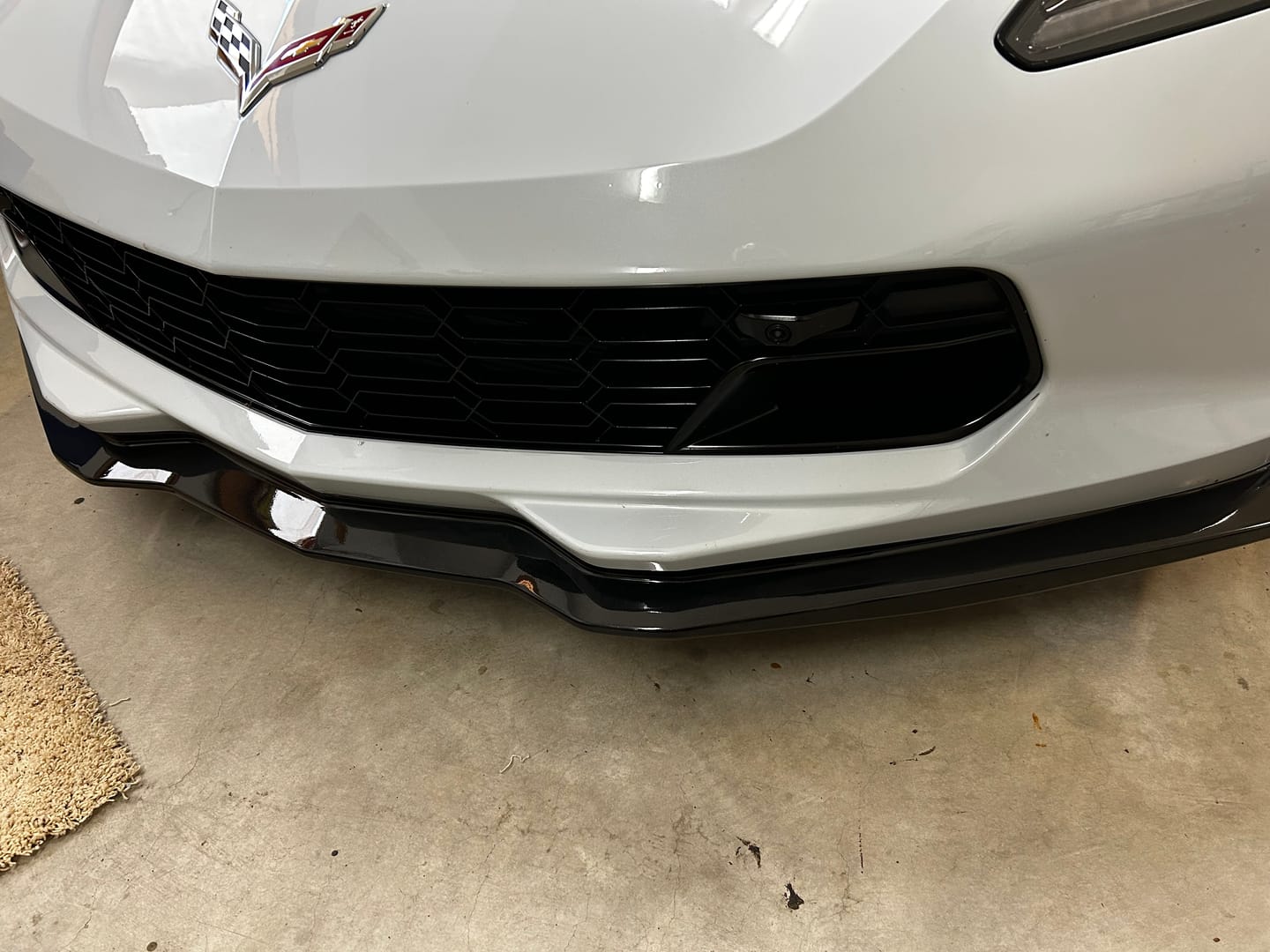Customer photo review of Chevrolet Corvette C7 Stage 2 Front Splitter