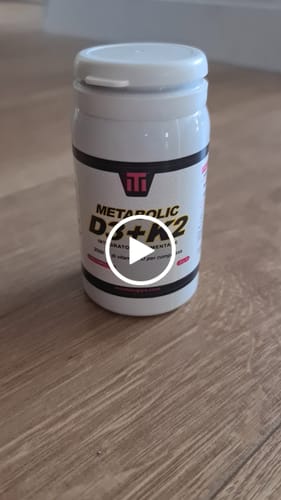 Customer video review of Metabolic D3 + K2 - 200 compresse da 2000 UI