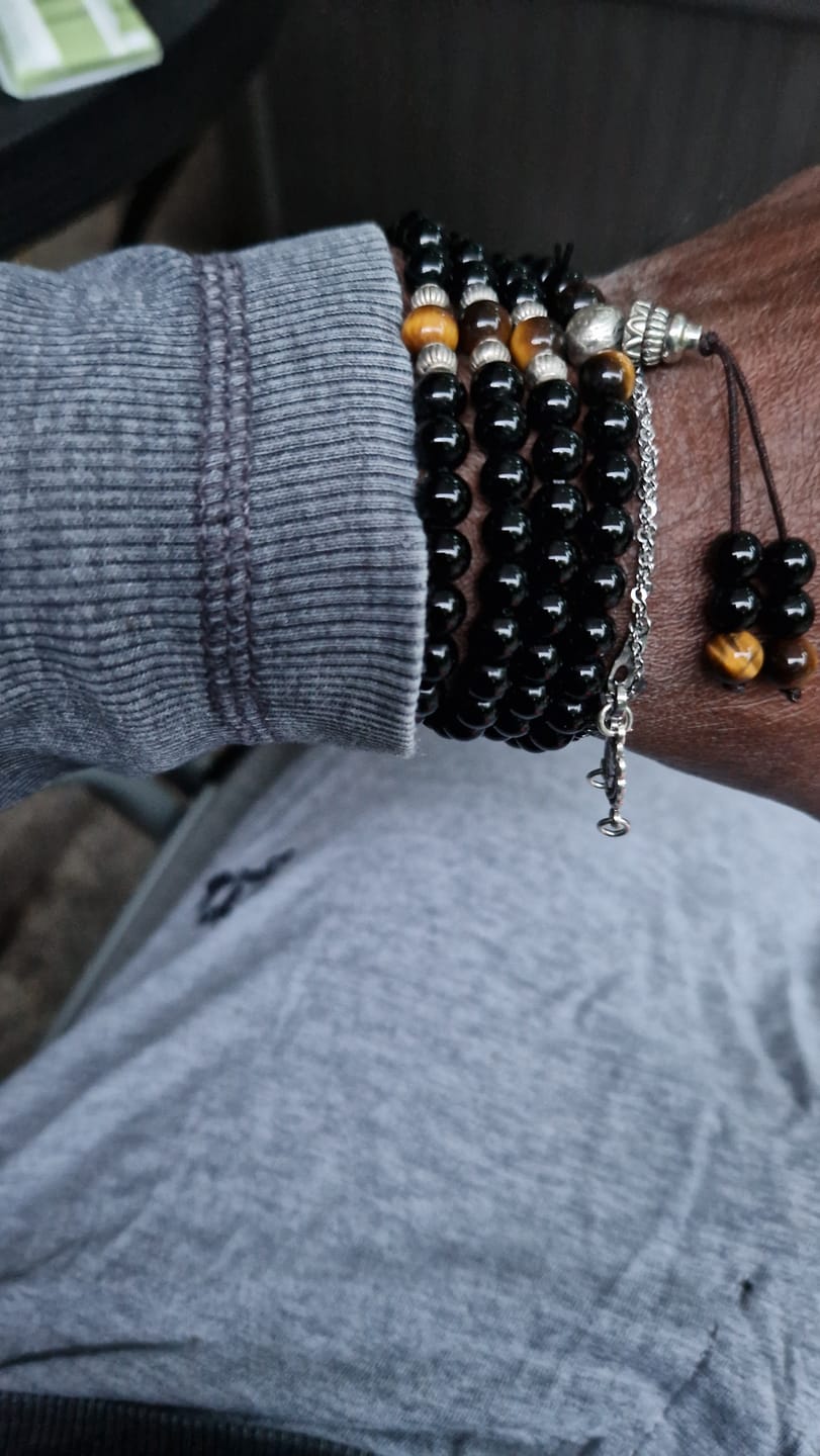 Customer photo review of Buddha Stones Black Obsidian Tiger Eye Blessing Mala Bracelet