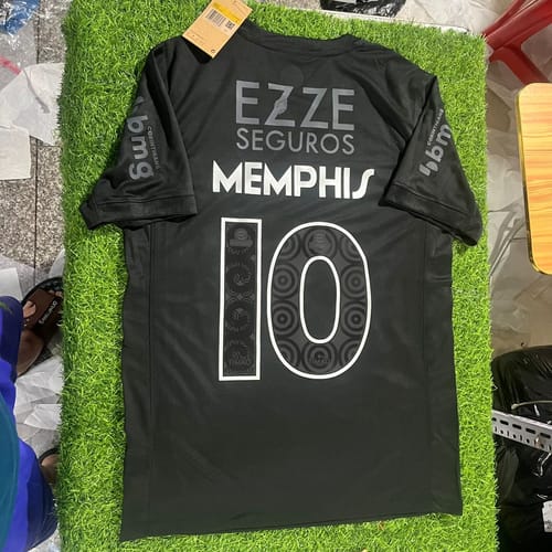 Customer photo review of Memphis Depay #10 Corinthians Black Kit Jersey Trikot Maillot Maglia Camiseta
