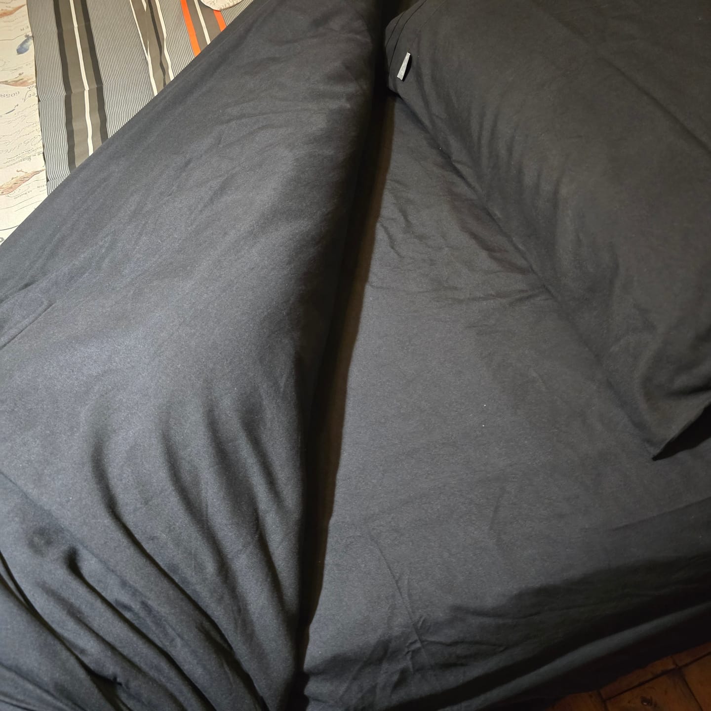 Customer photo review of Sábanas Lujo 1800 Hilos - 2 Plazas - Soft Touch
