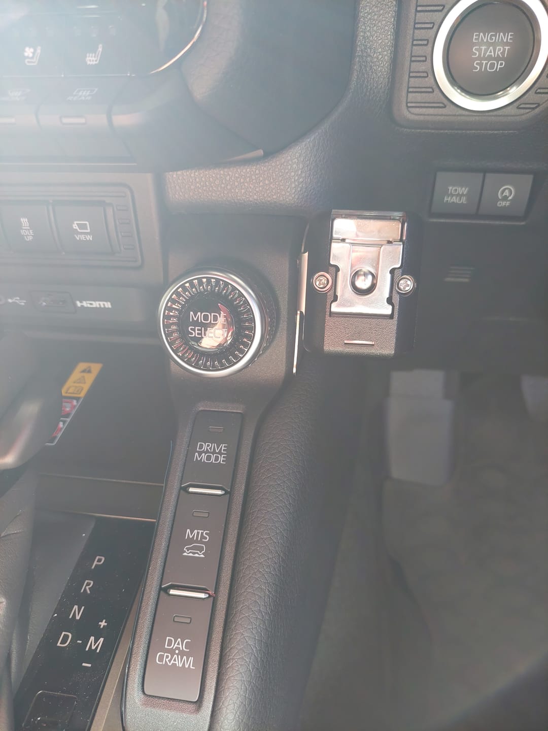Customer photo review of UHF Handpiece Mount - Prado 250 Series - Dash Mount