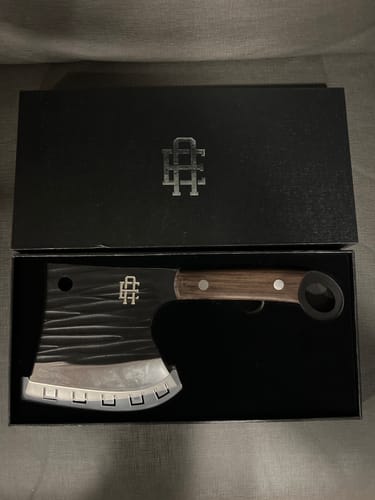 Customer photo review of THE BUTCHER KNIFE