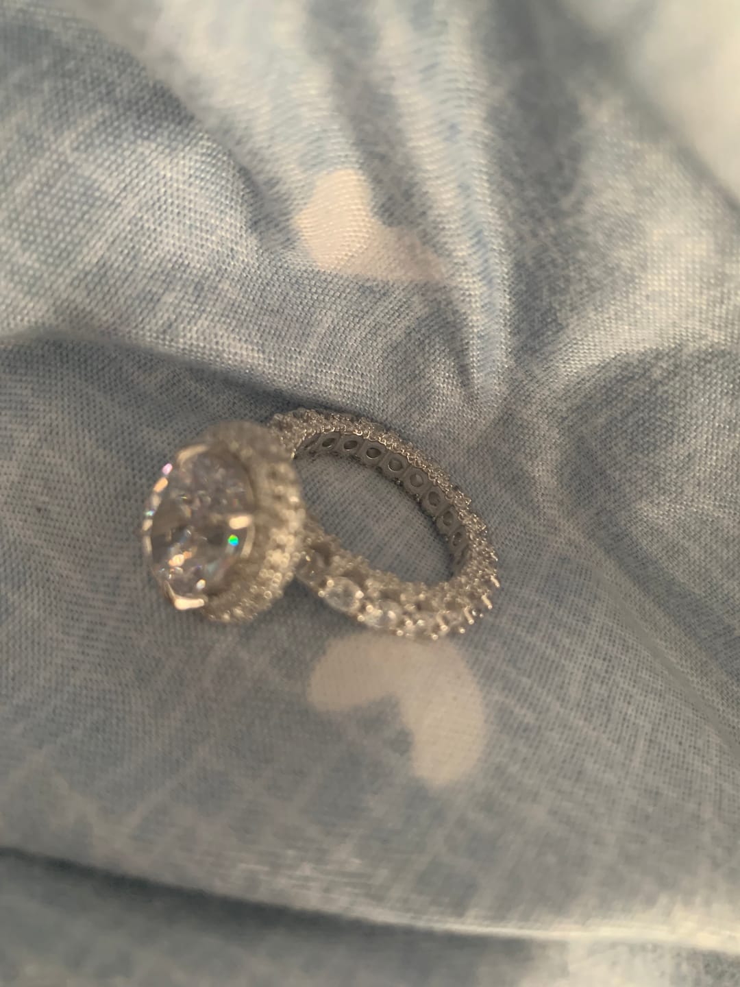 Customer photo review of Gorgeous Hidden Halo Oval Cut 4.0ct Engagement Ring In Sterling Silver