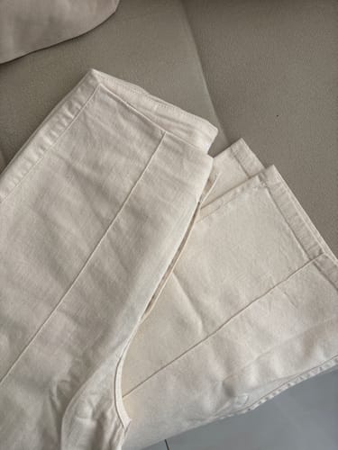 Ana R. review of Calça Jeans Reta Mandacaru Bege image 1 out of 1