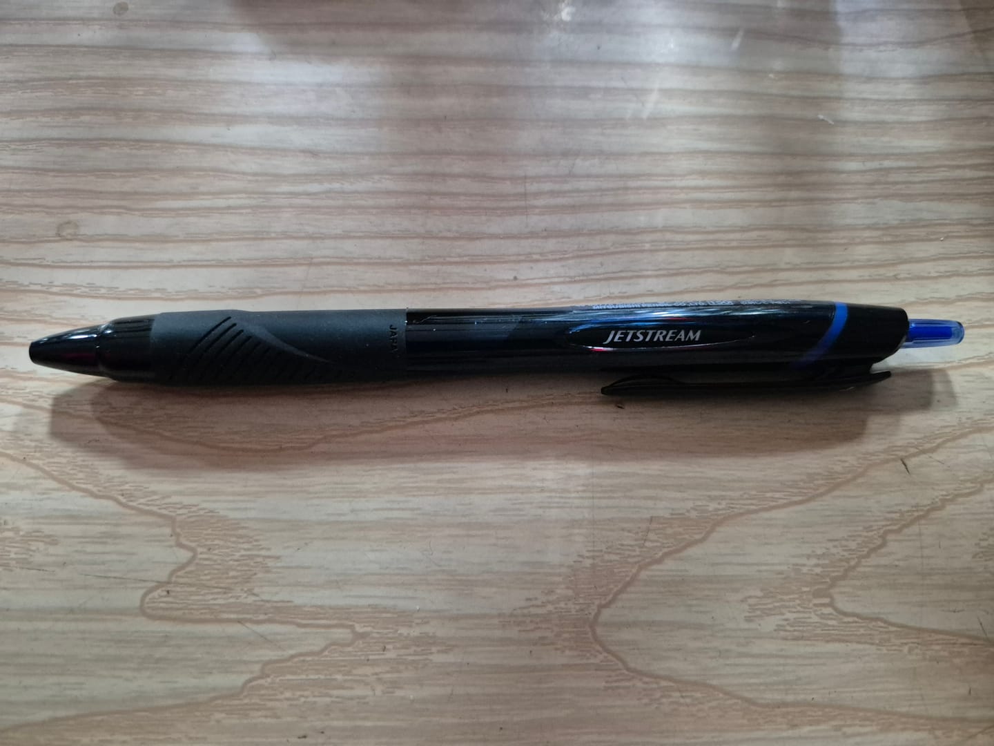 Customer photo review of Uni Jetstream - Bolígrafo Retráctil 0.7 mm