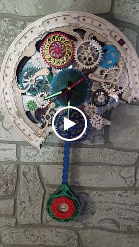 Customer video review of Gear Clock 3D Wooden Puzzle