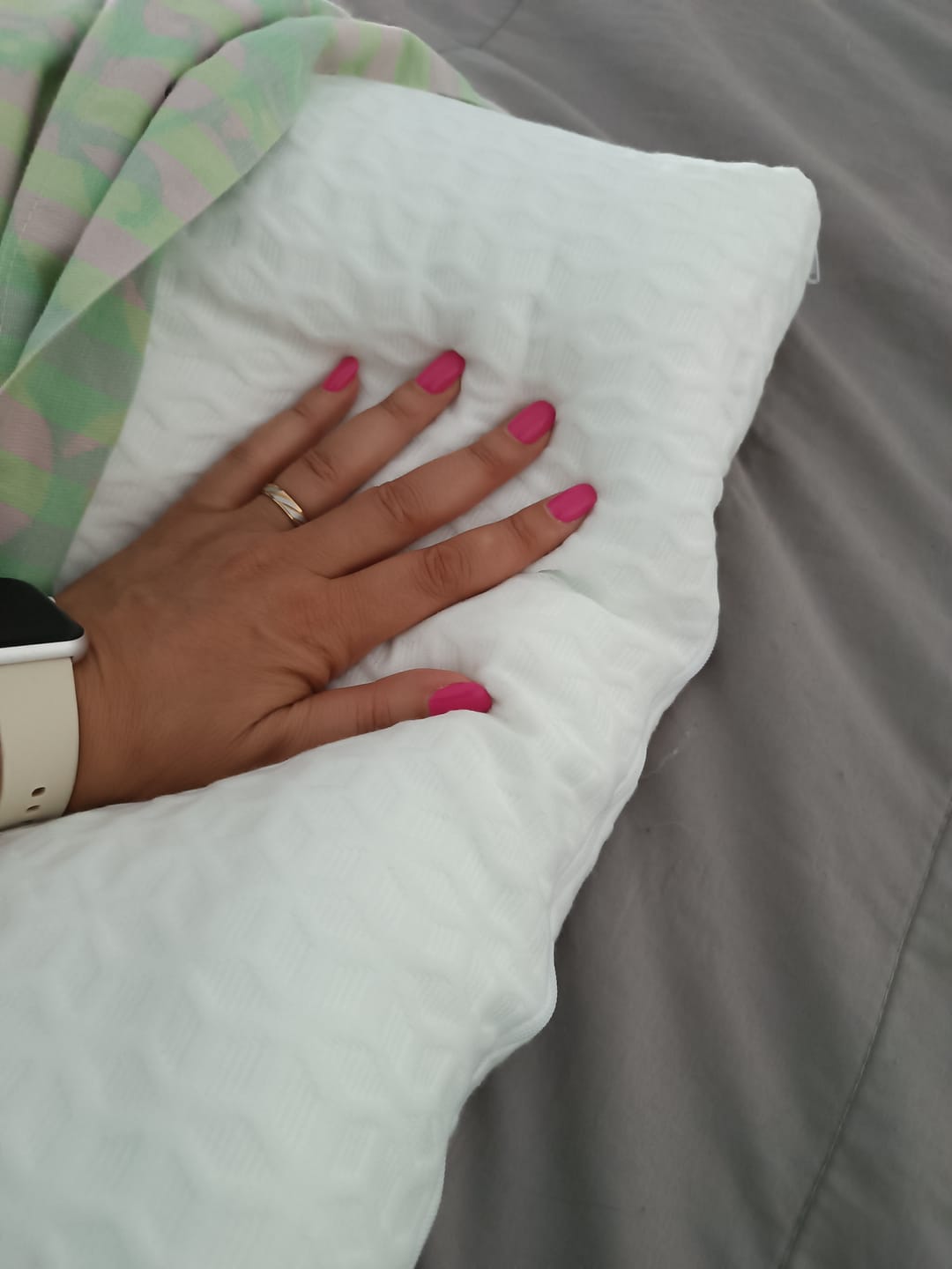 Customer photo review of Almofada Premium Pescoço Sem Dor | MPillow