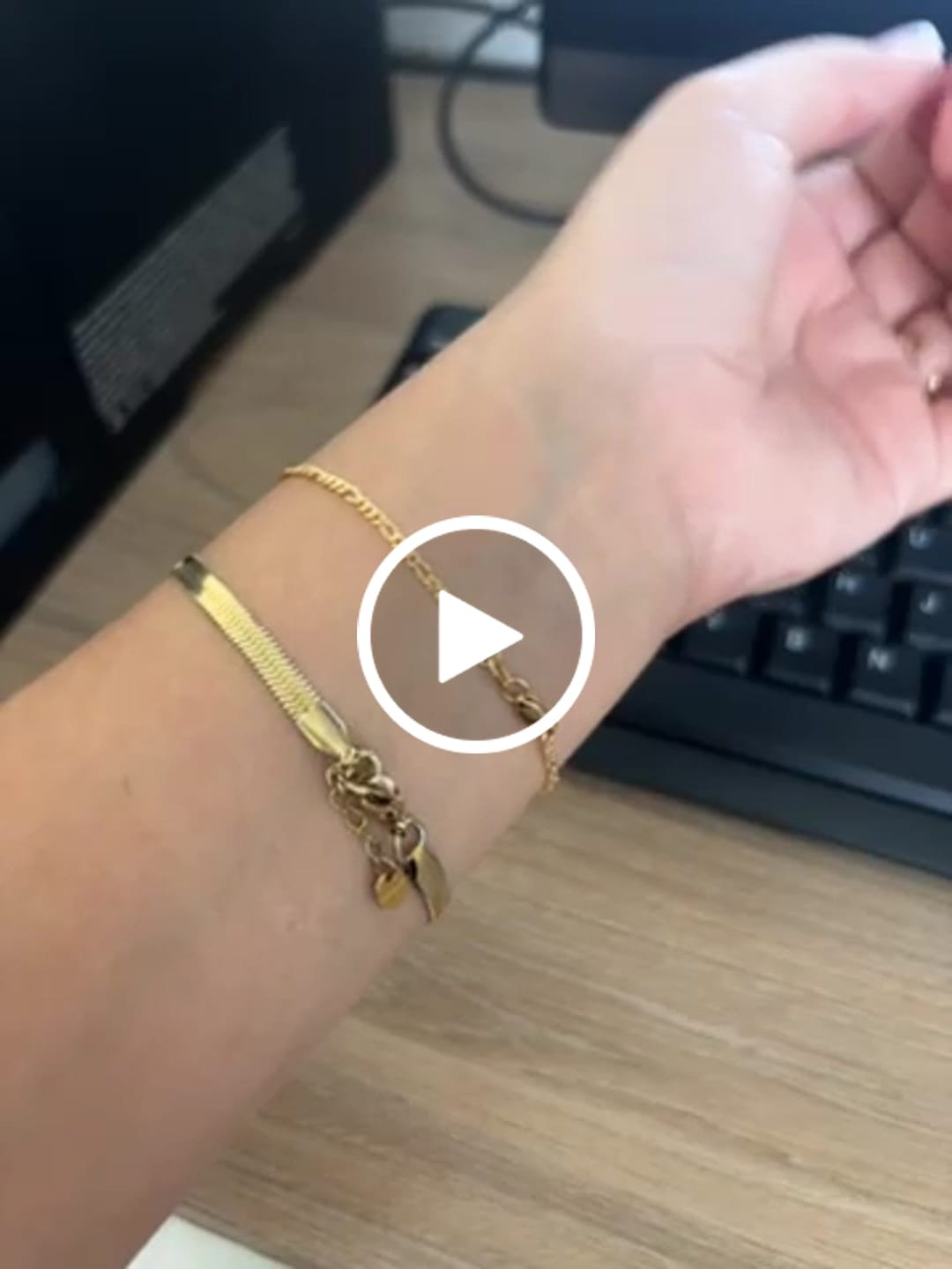 Customer video review of Pulseras Figaro en Oro laminado 18k Para Pareja