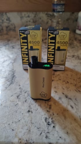 Customer photo review of Fume Infinity Plus 4500 Puffs